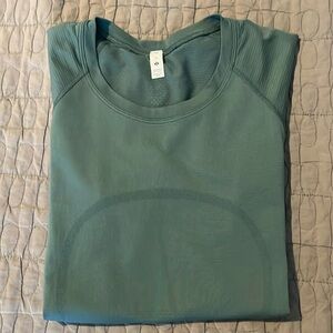 Lululemon Swiftly Tech shirt